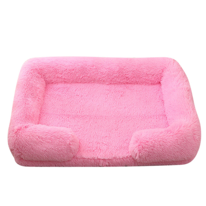 Discover the Comfort of the Plush Round Winter Pet Bed